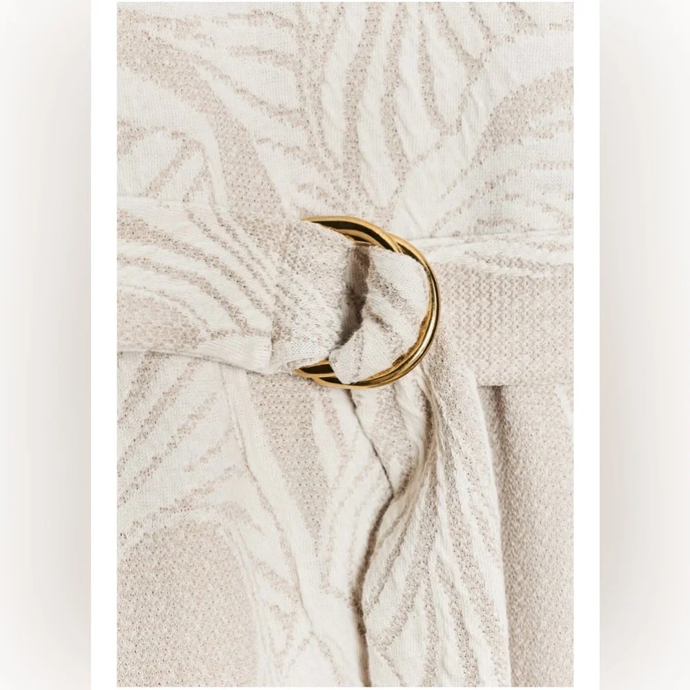 Zara Cream Midi Dress - Picture 5 of 8